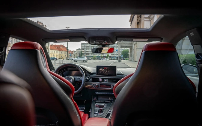 Audi S5 cena 169000 przebieg: 105000, rok produkcji 2018 z Warszawa małe 106